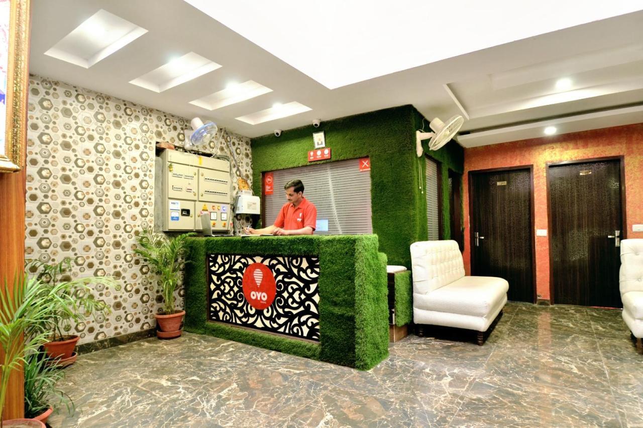 Oyo 8622 Hotel Grand Inn Чандигарх Экстерьер фото